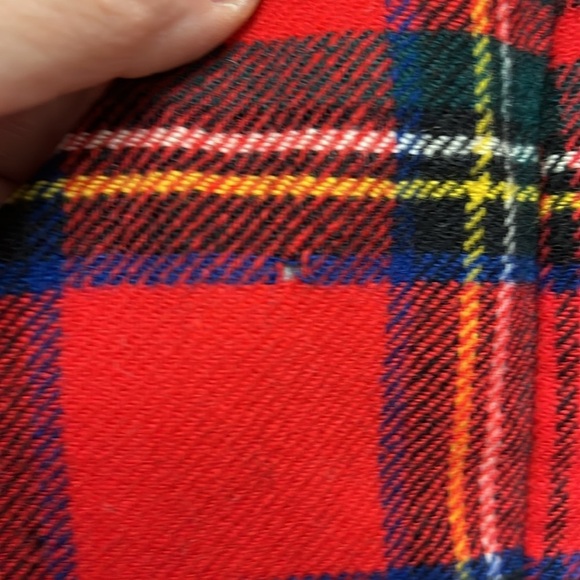 Red Plaid Sleeveless Wool Vest with Gold Buttons - size 12 - Picture 4 of 7